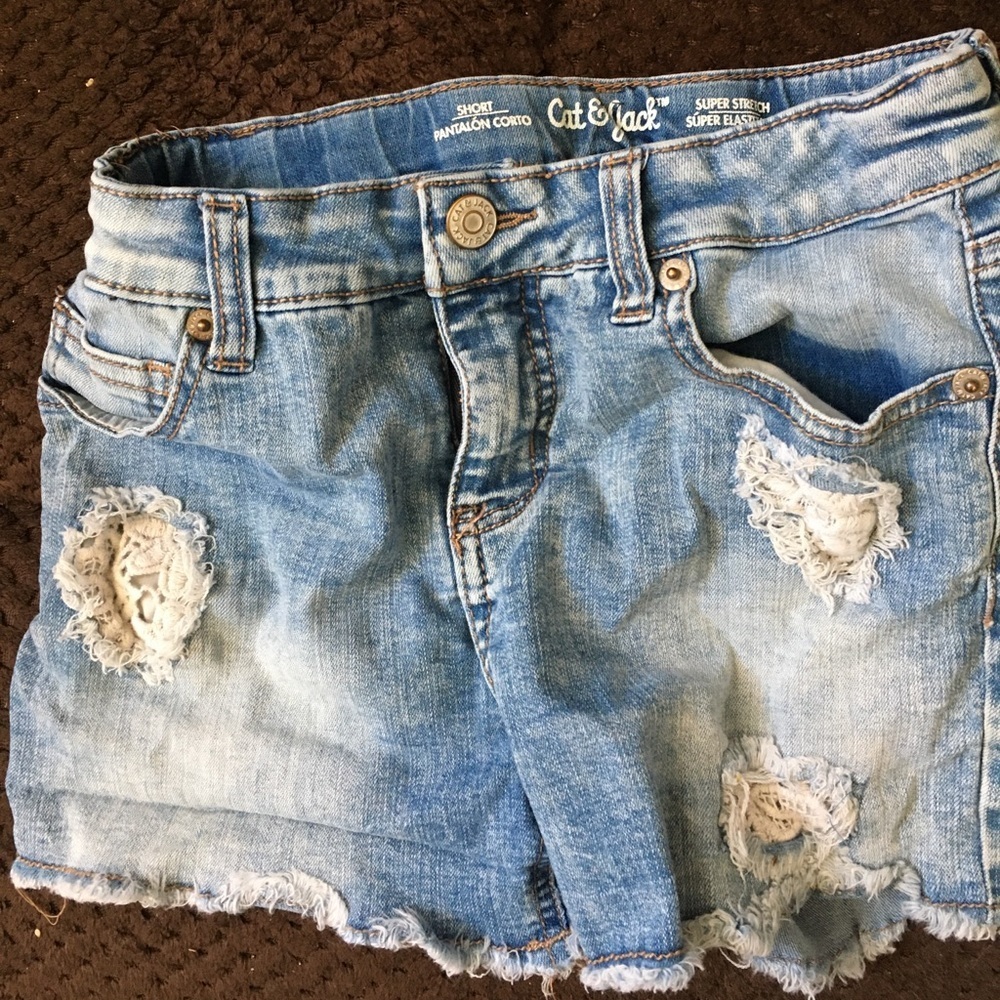 FINAL MARKDOWN Girls cat and jack distressed shorts large 10/12